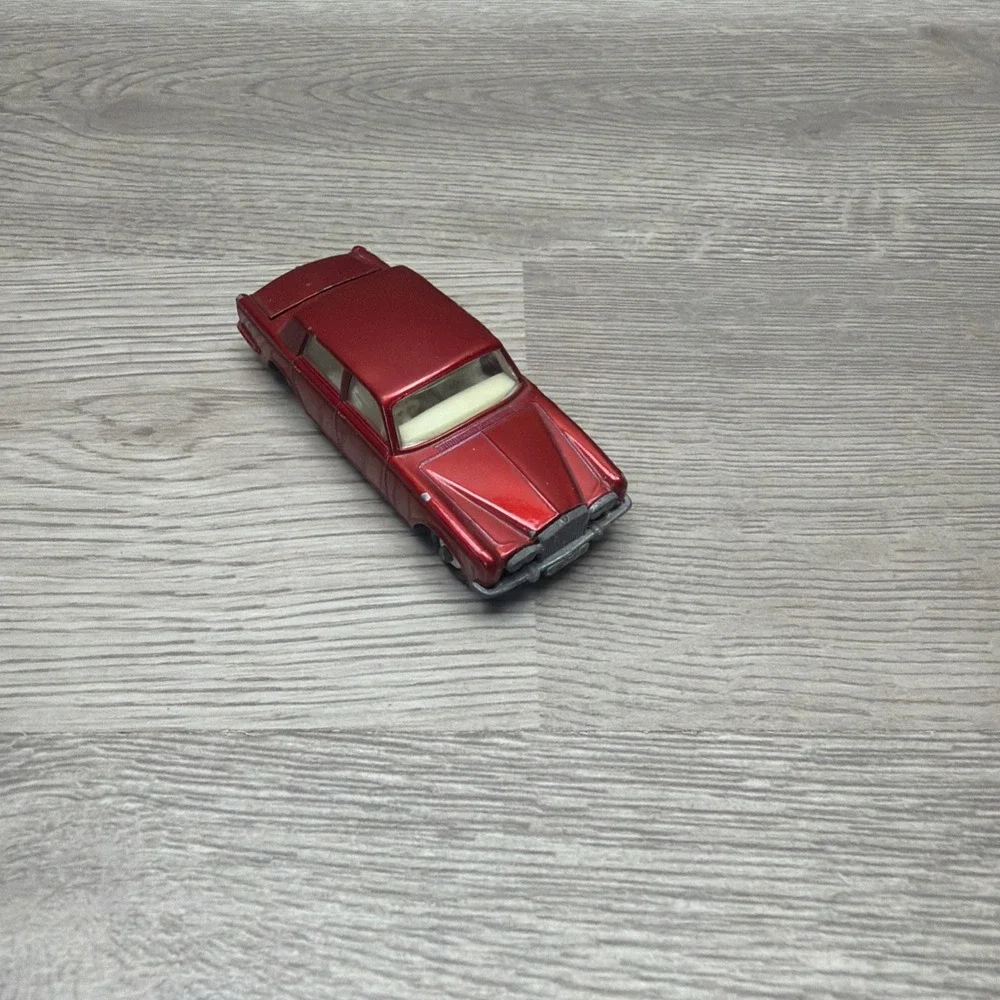 VTG Matchbox By Lesney Rolls Royce Silver Shadow #24, #18 1969 Field Car Lot